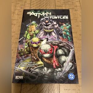 Batman / Teenage Mutant Ninja Turtles (DC Comics, October 2016)